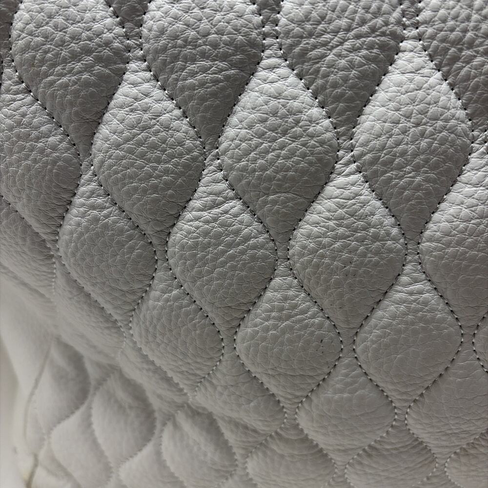 Vera Bradley Leather Quilted Ella Tote Off White 14x19x6 Nice Condition - Picture 3 of 16